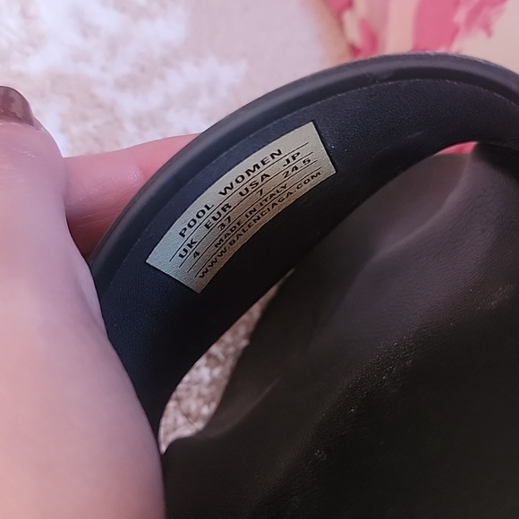 Balenciaga pool slide - Picture 3 of 3